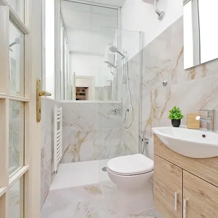 4bnb - Lungaretta Jacuzzi Rom