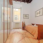 4bnb - Lungaretta Jacuzzi * Рим