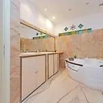 4bnb - Lungaretta Jacuzzi Апартаменты *